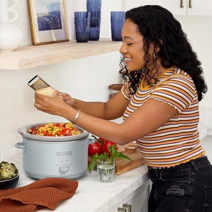 4.5 Quart Manual Slow Cooker – Macaroon Blue - Curated Catalog W1
